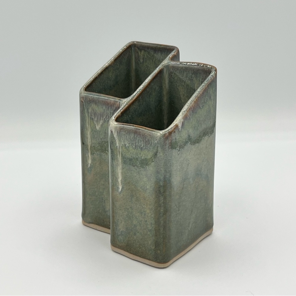 Bay Pottery Green Glazed Ceramic Toothbrush Utensil Pen Remote Control Holder